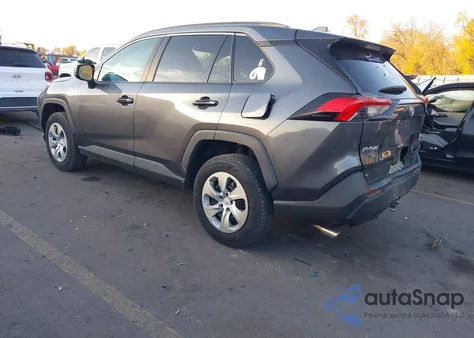 2021 Toyota Rav4 Le z USA, uszkodzony, nr VIN 2T3F1RFV3MC153943